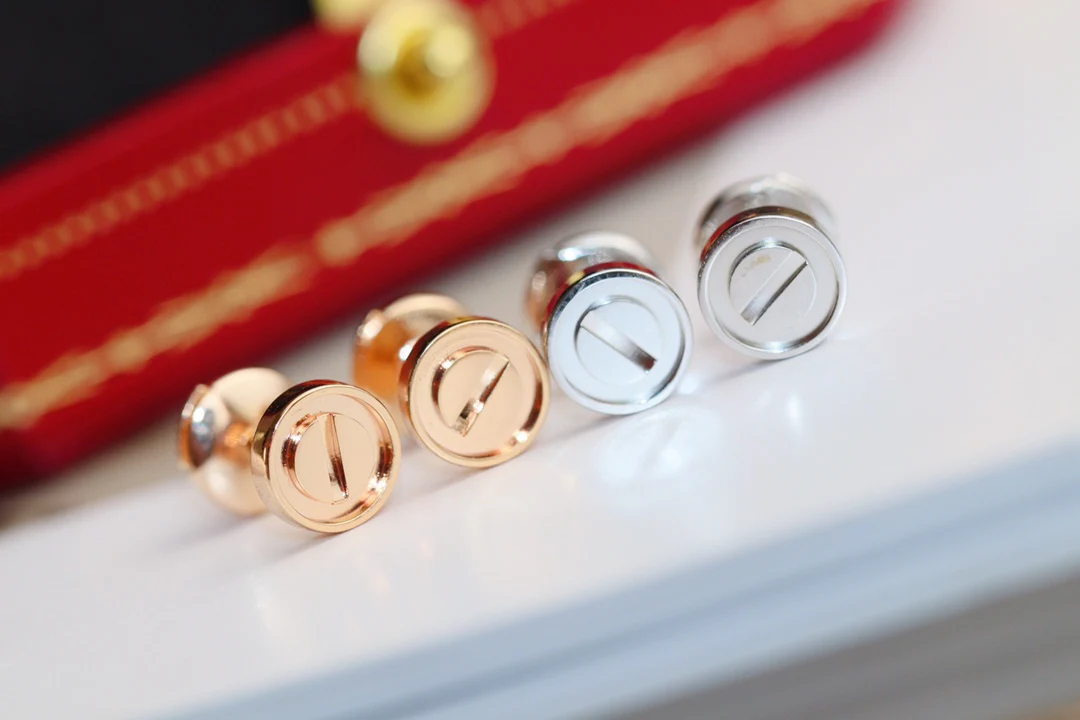 Серьги Cartier 026