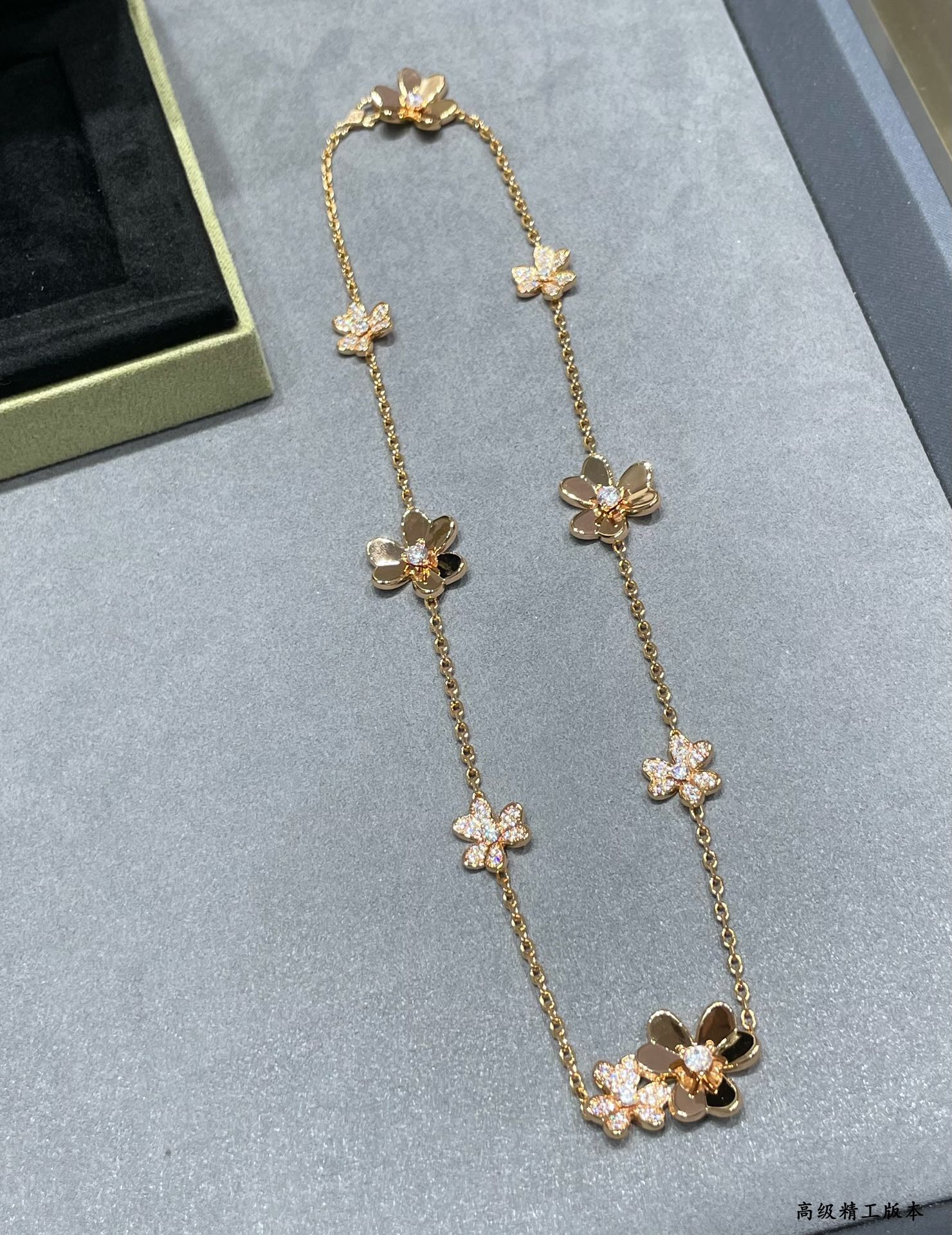 Van Vek - Колье 086