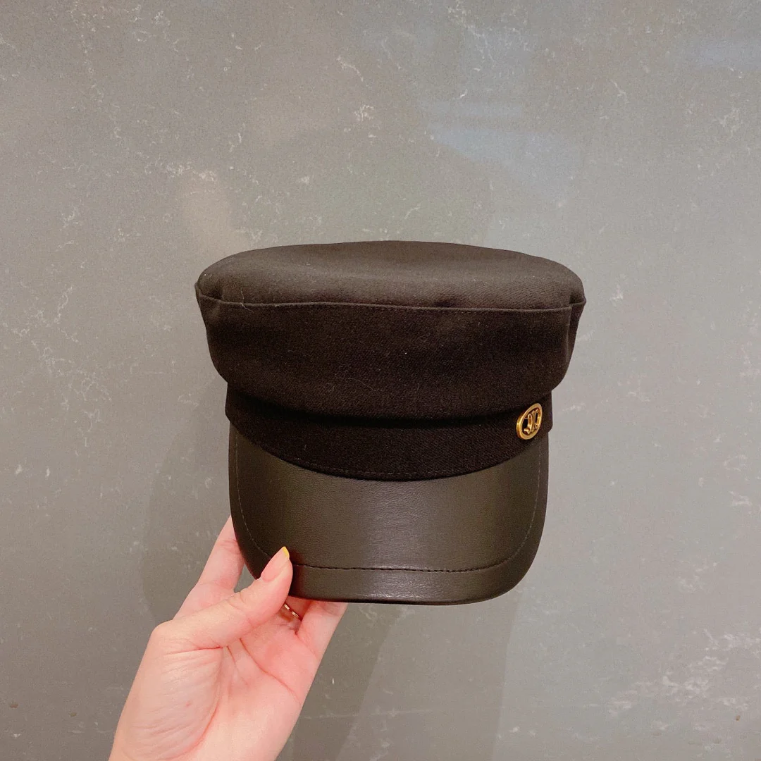 Celine - Черная бейсболка