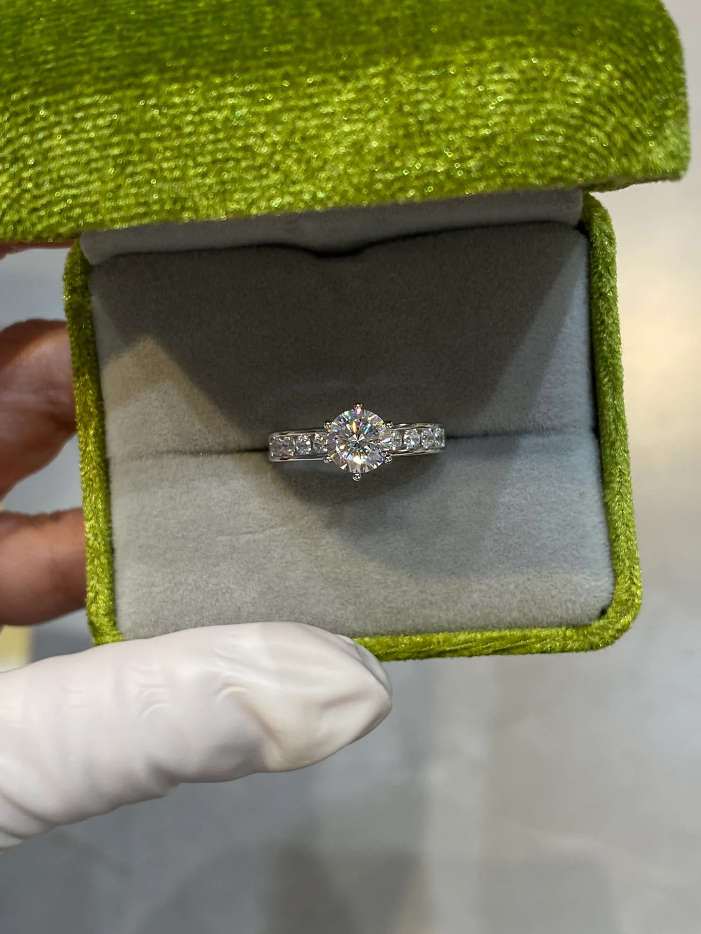 Кольцо Тиффани - 20