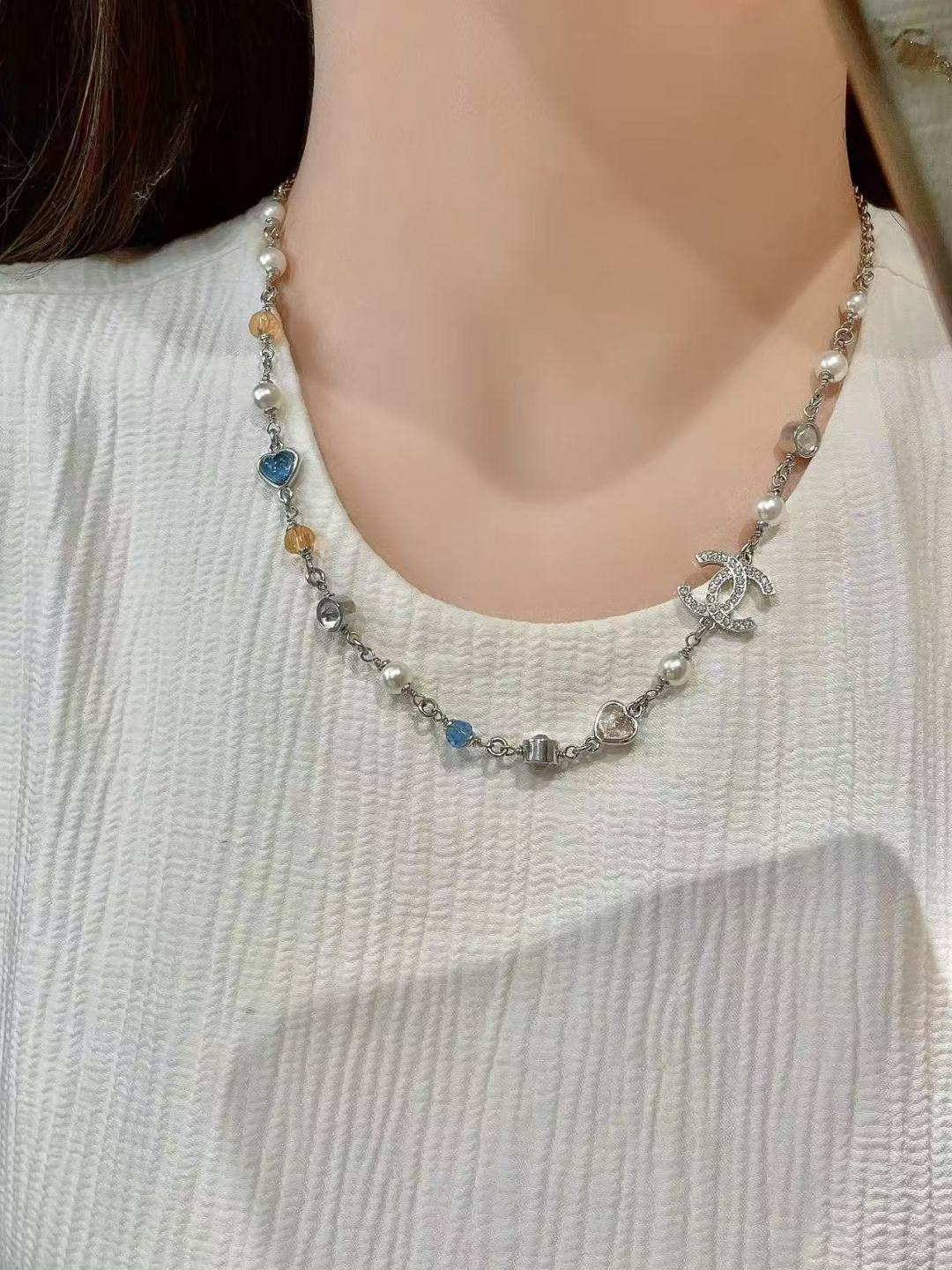 Колье Chanel Double C Heart Pearl Necklace 25p