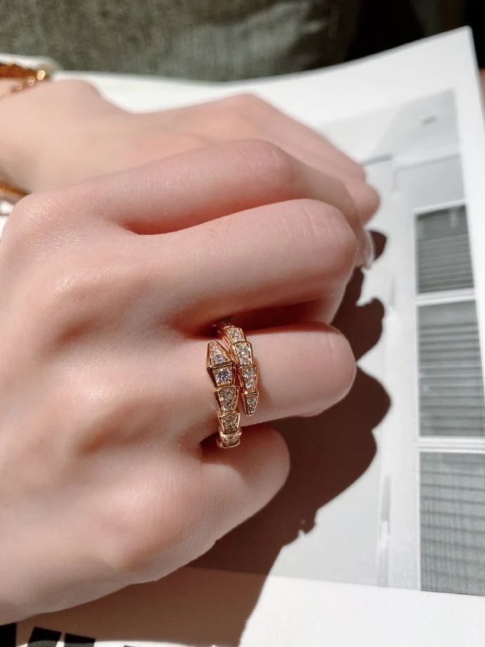 Кольцо Bvlgari 036