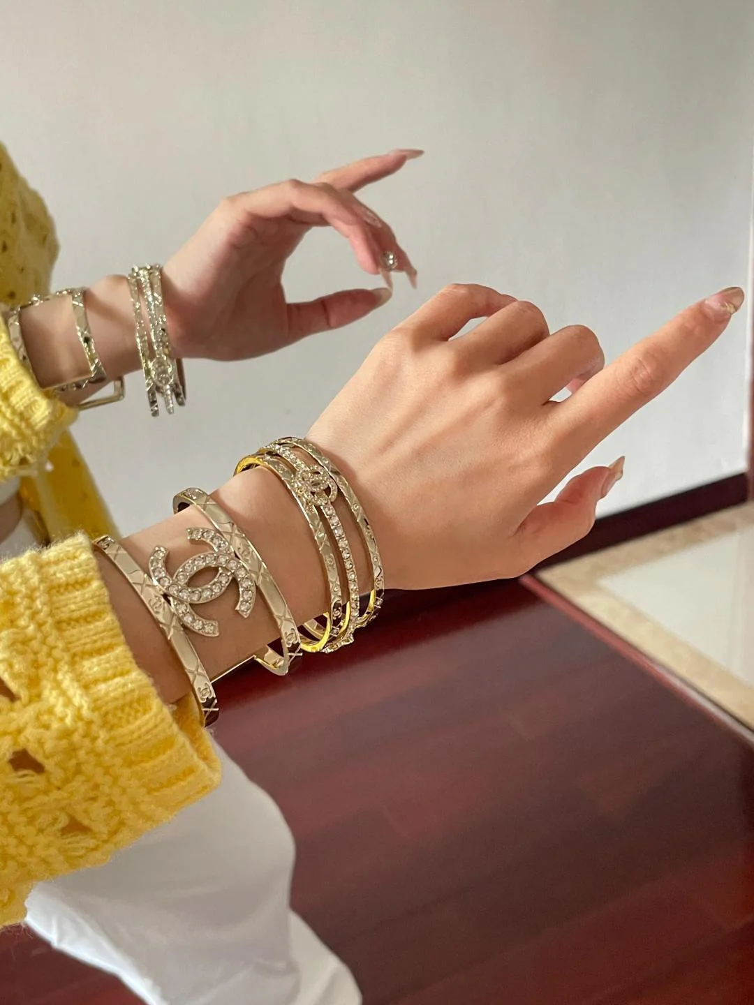 Браслет Chanel 25p Open Double C Full Grip