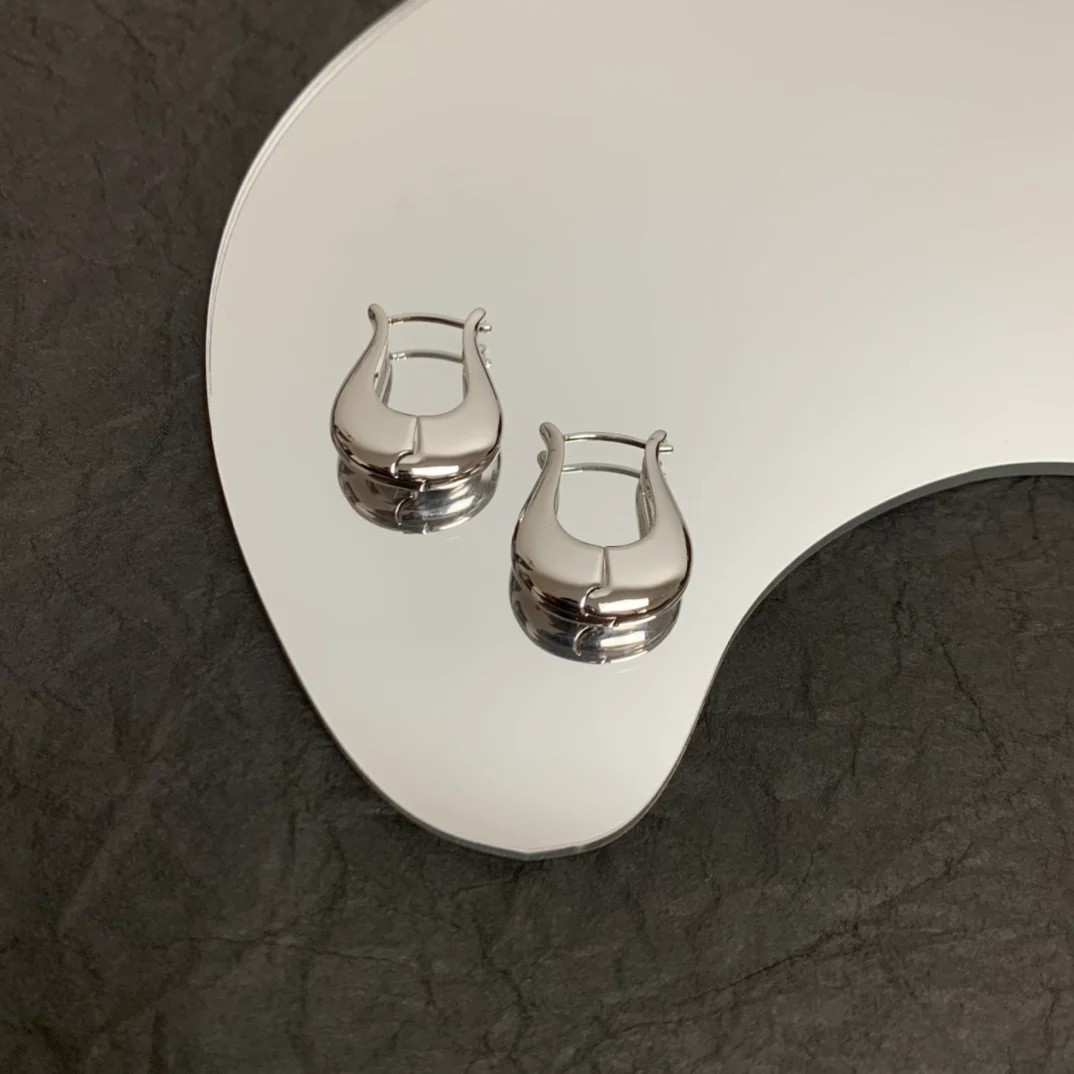 Серьги Celine - серебряные