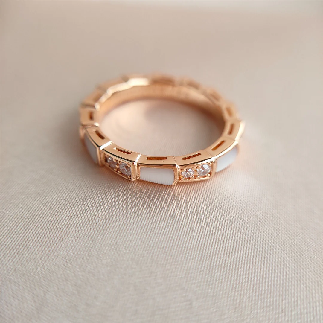 Кольцо Bvlgari 030