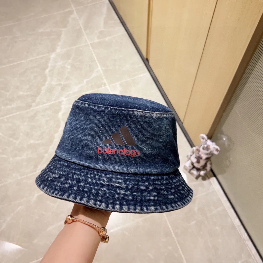 Новая ретро-панама Balenciaga 2023 из выстиранного денима для мужчин и женщин - выстиранный синий цвет.