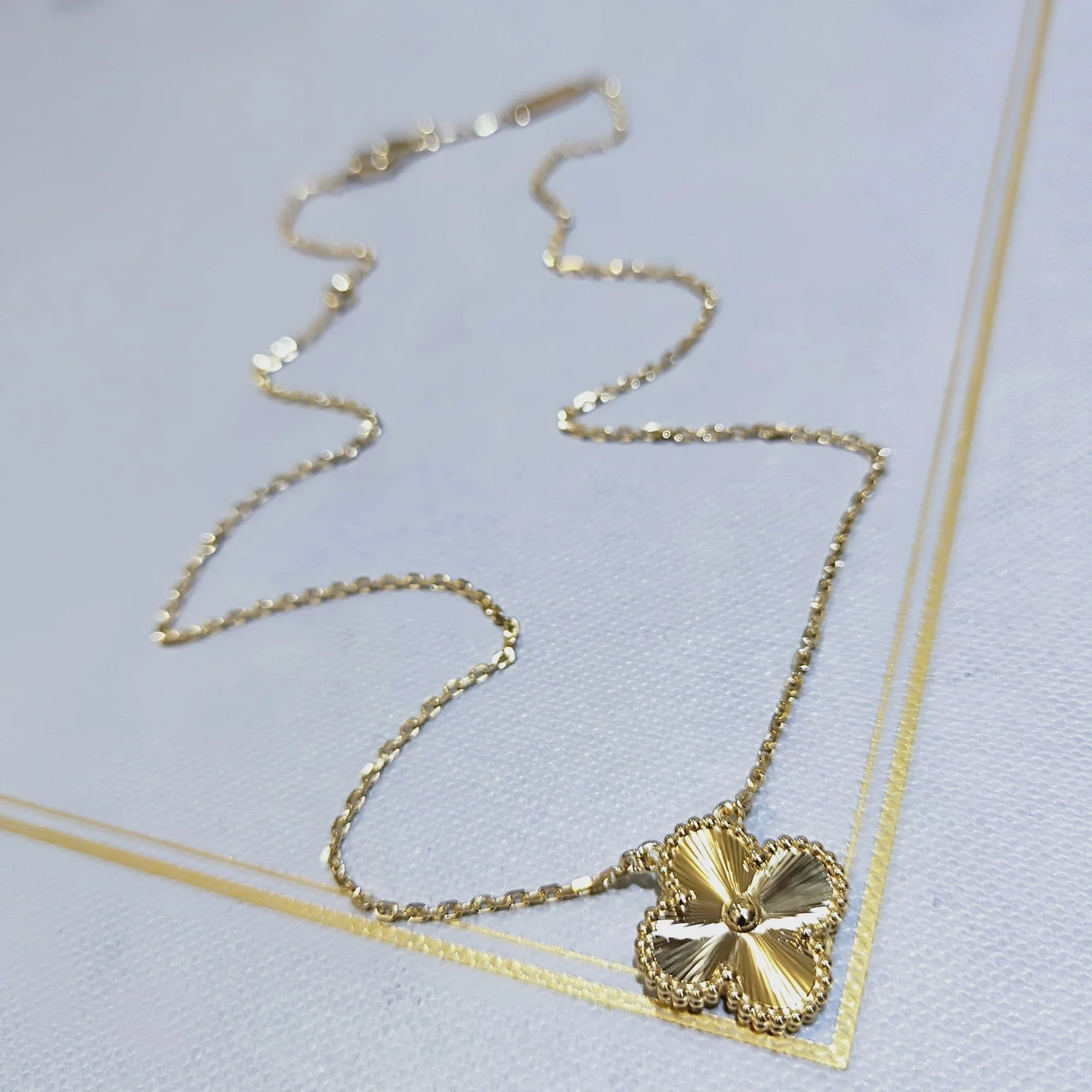 Van Ville - Колье 074