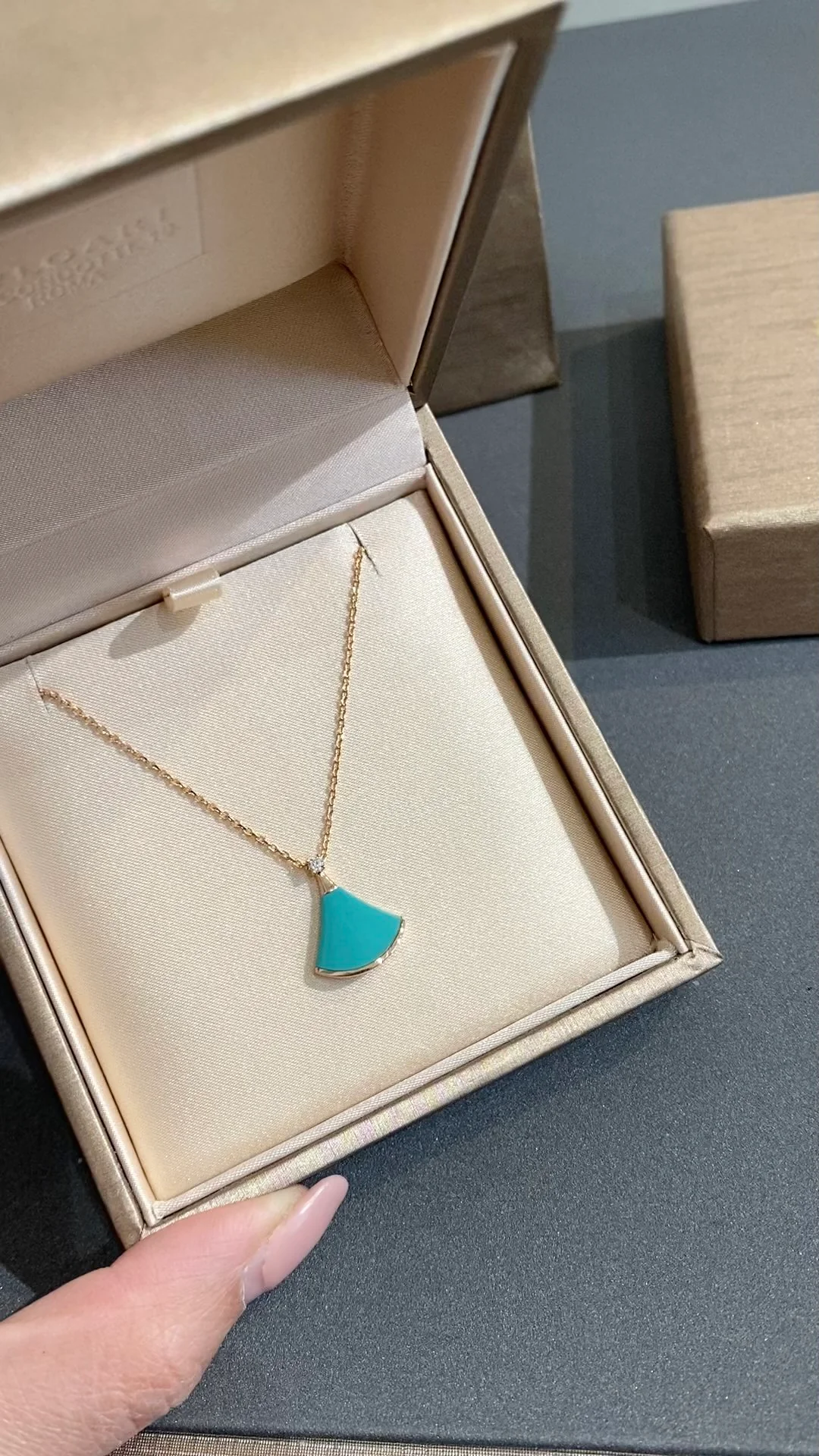 Колье Bvlgari - Изображение из коллекции - 9