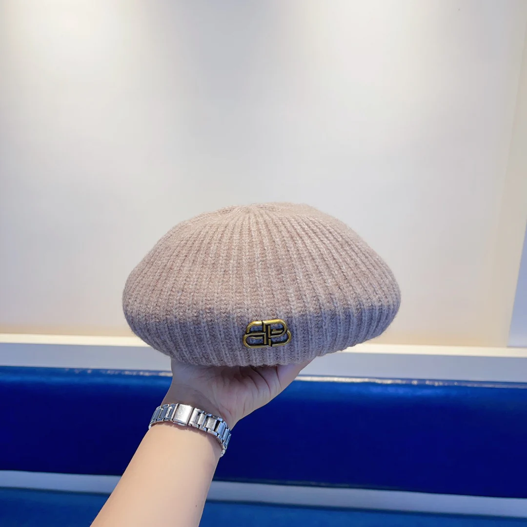 Balenciaga - Вязаный берет