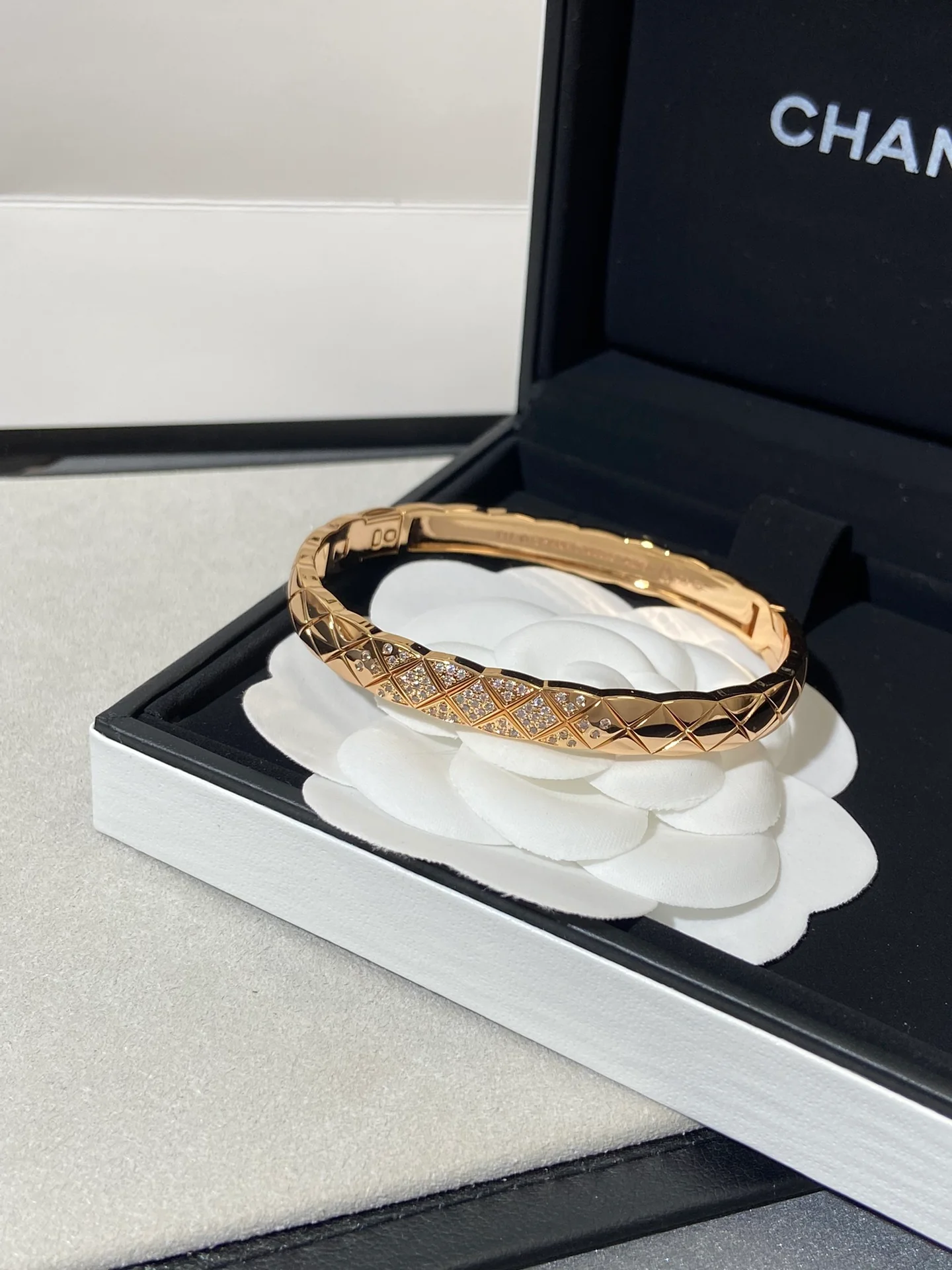 Браслет Chanel 105