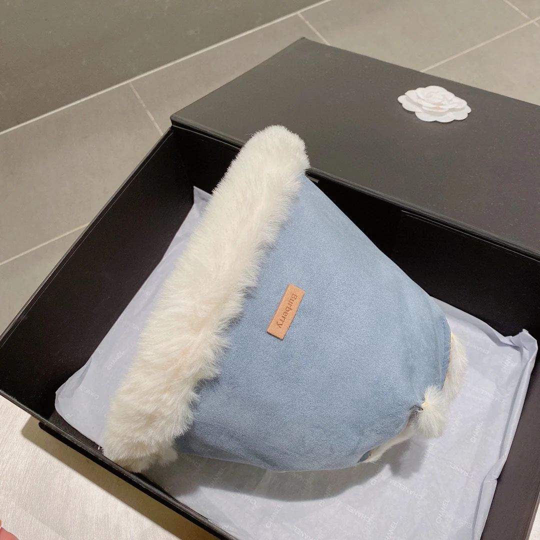 Burberry - Толстая кроличья меховая рыбацкая шляпа