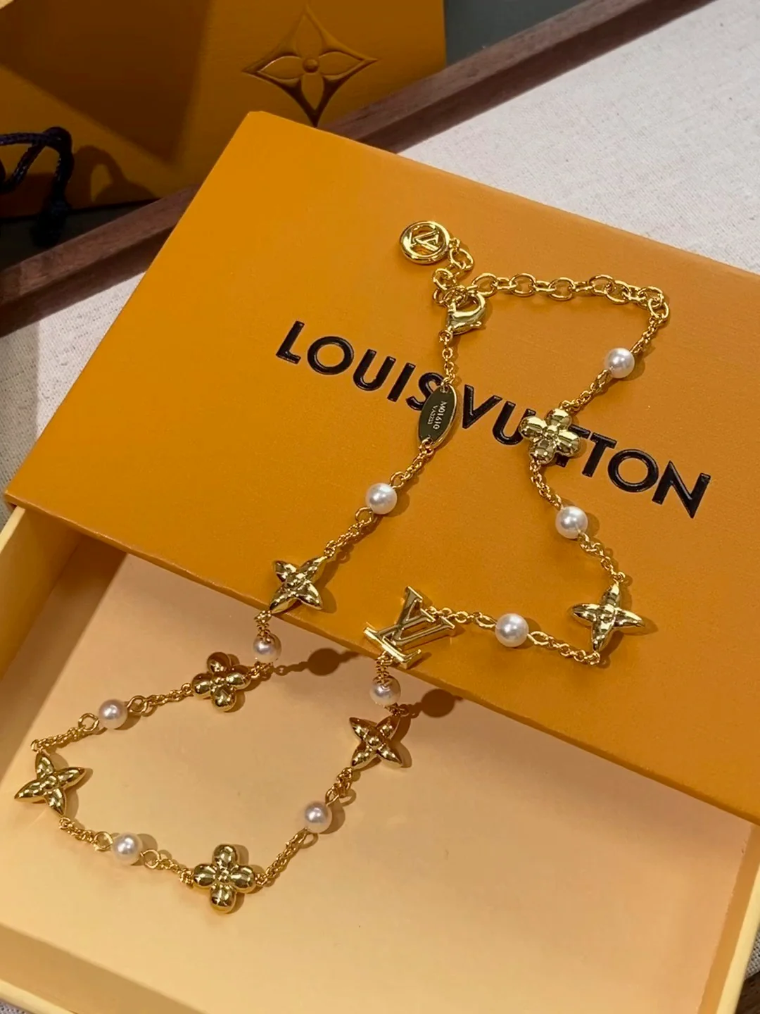 LV-Ожерелье 073