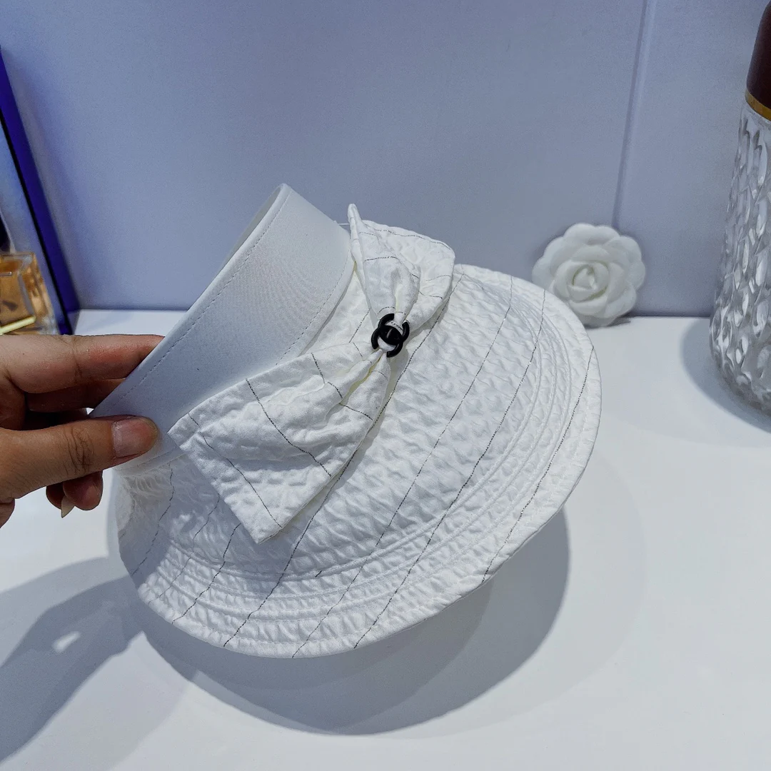 Солнцезащитная шляпа Chanel - Парик с открытым верхом - 4