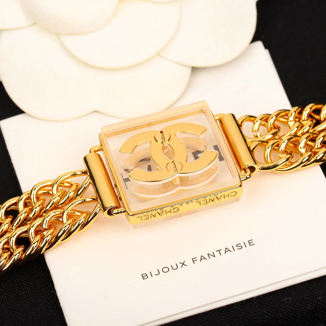 Chanel - Колье 357