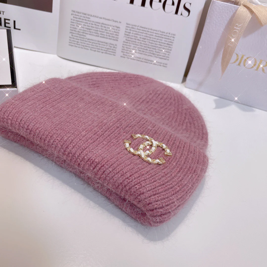 Chanel - Вязаная шапка из кроличьего меха - Розовая