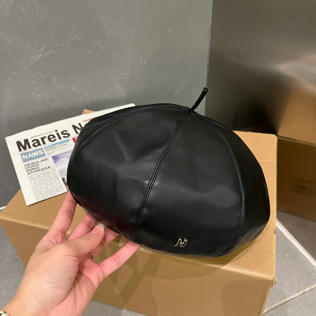 Гермес - Береты - Шляпы художника - Черные