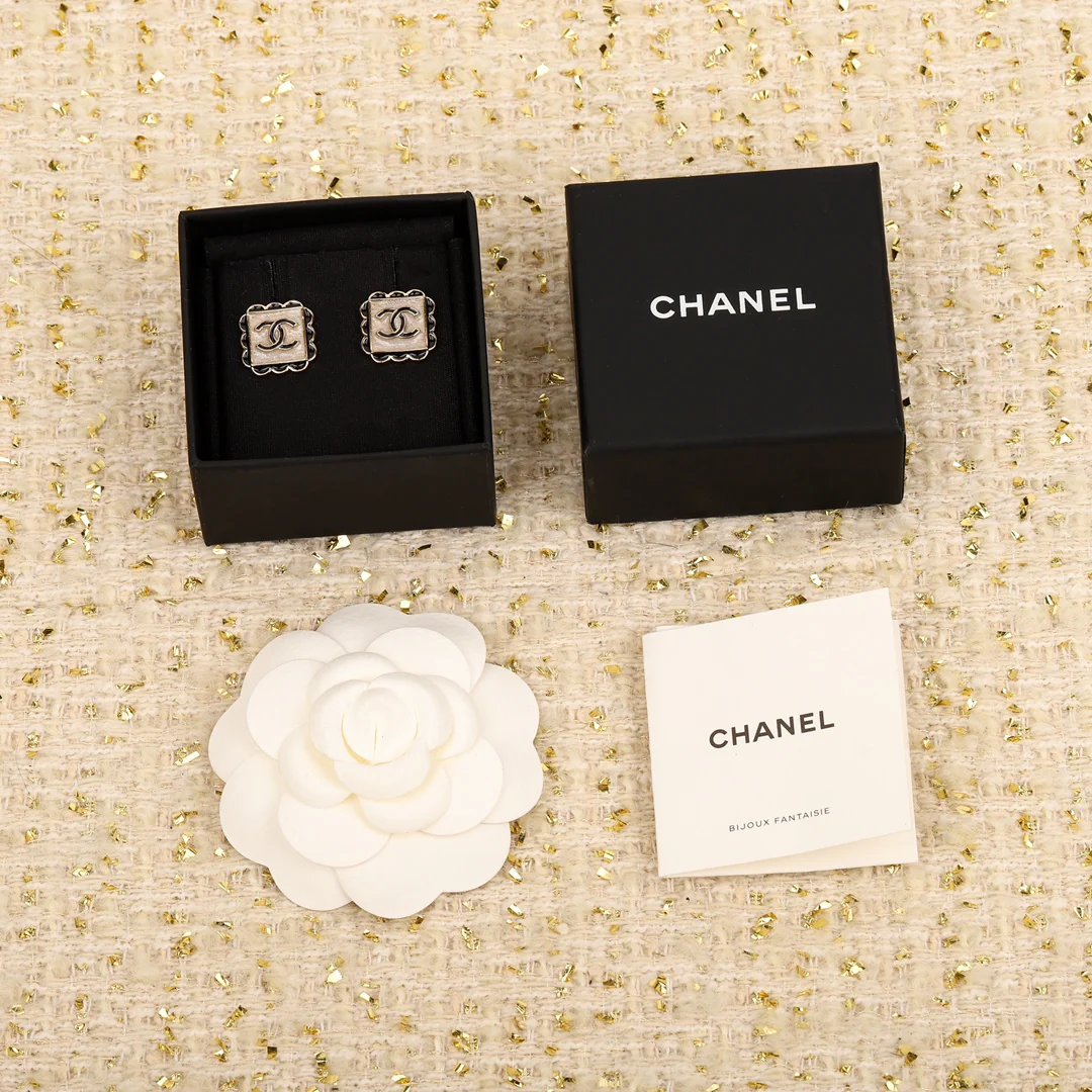 Серьги Chanel 1116