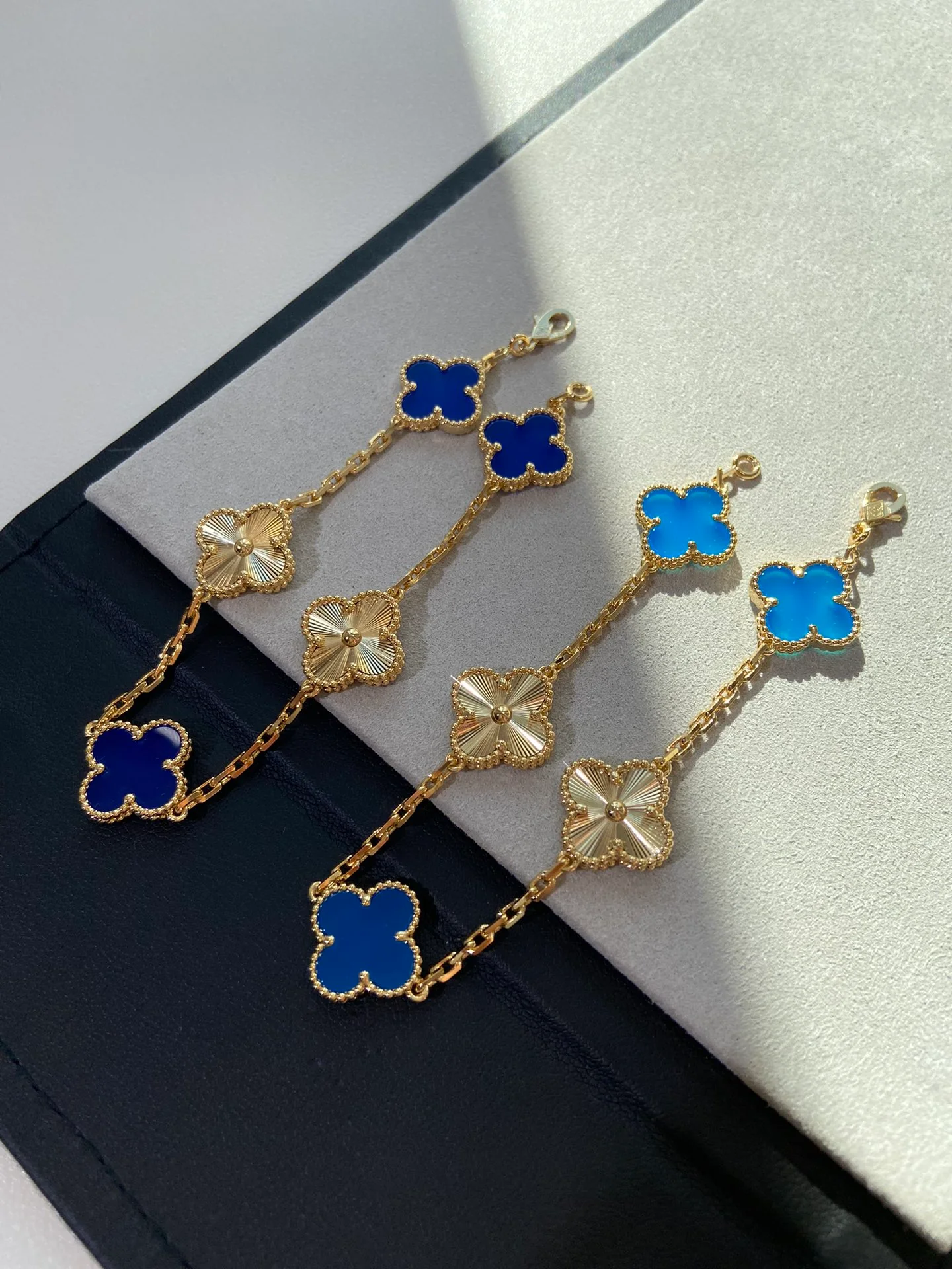 Van Vek - Браслет 015