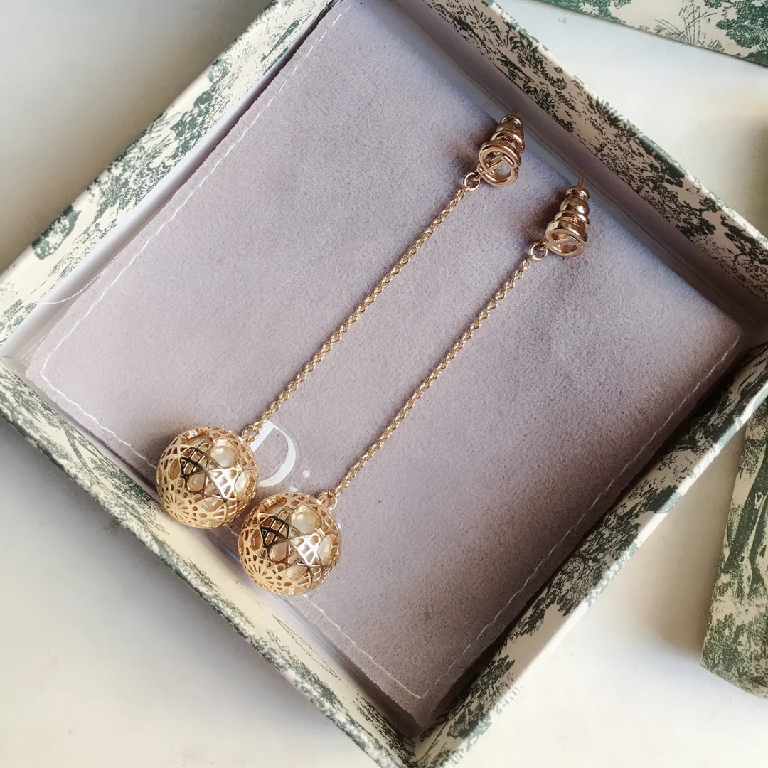 Серьги Dior - 2