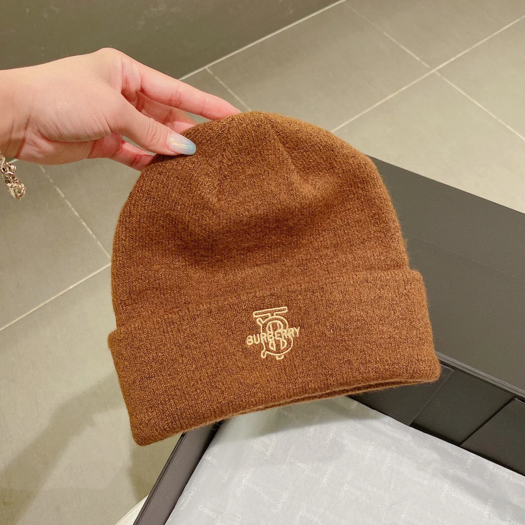 Вязаная шерстяная шапка Burberry TB — коричневая