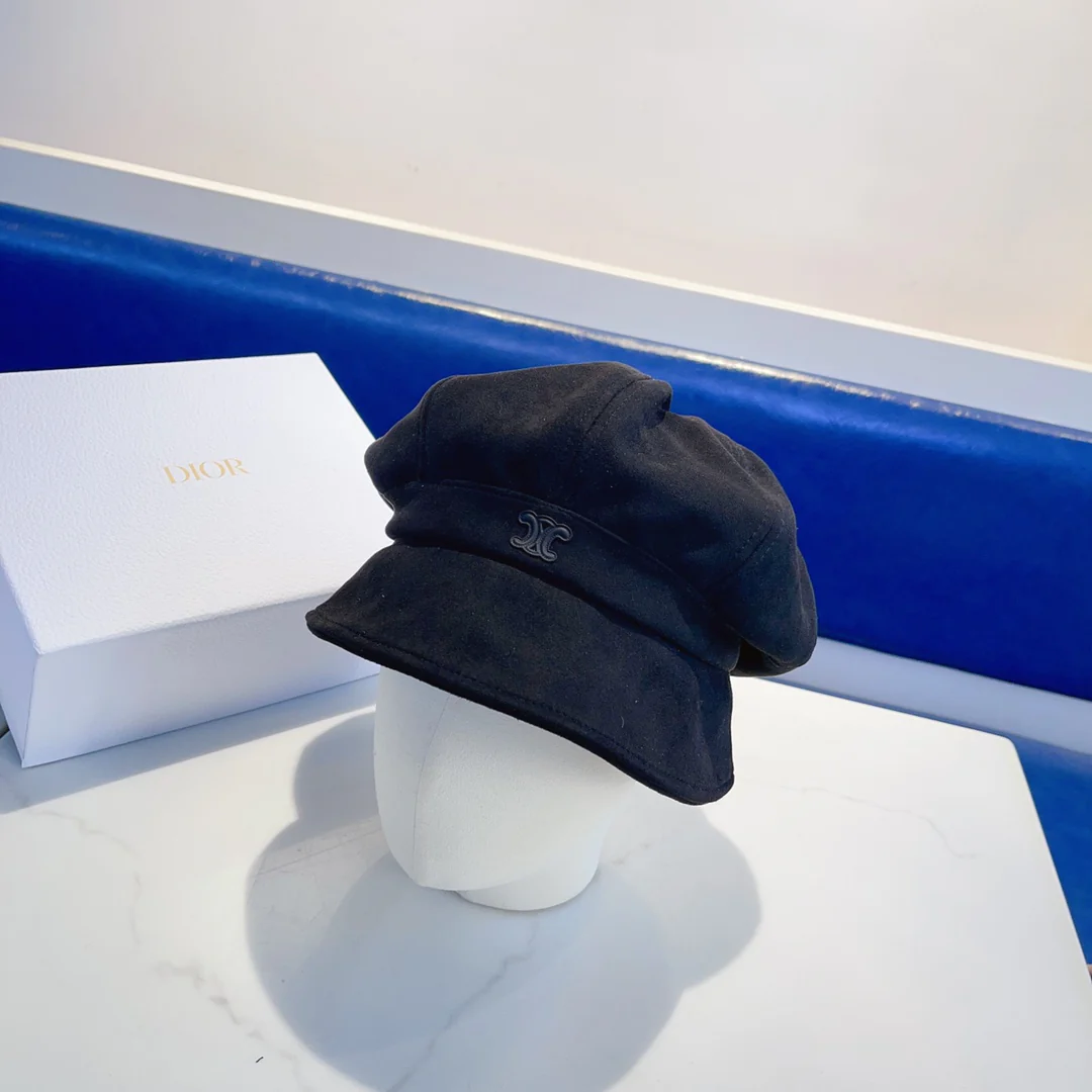 Замшевая рыбацкая шляпа Celine - черная