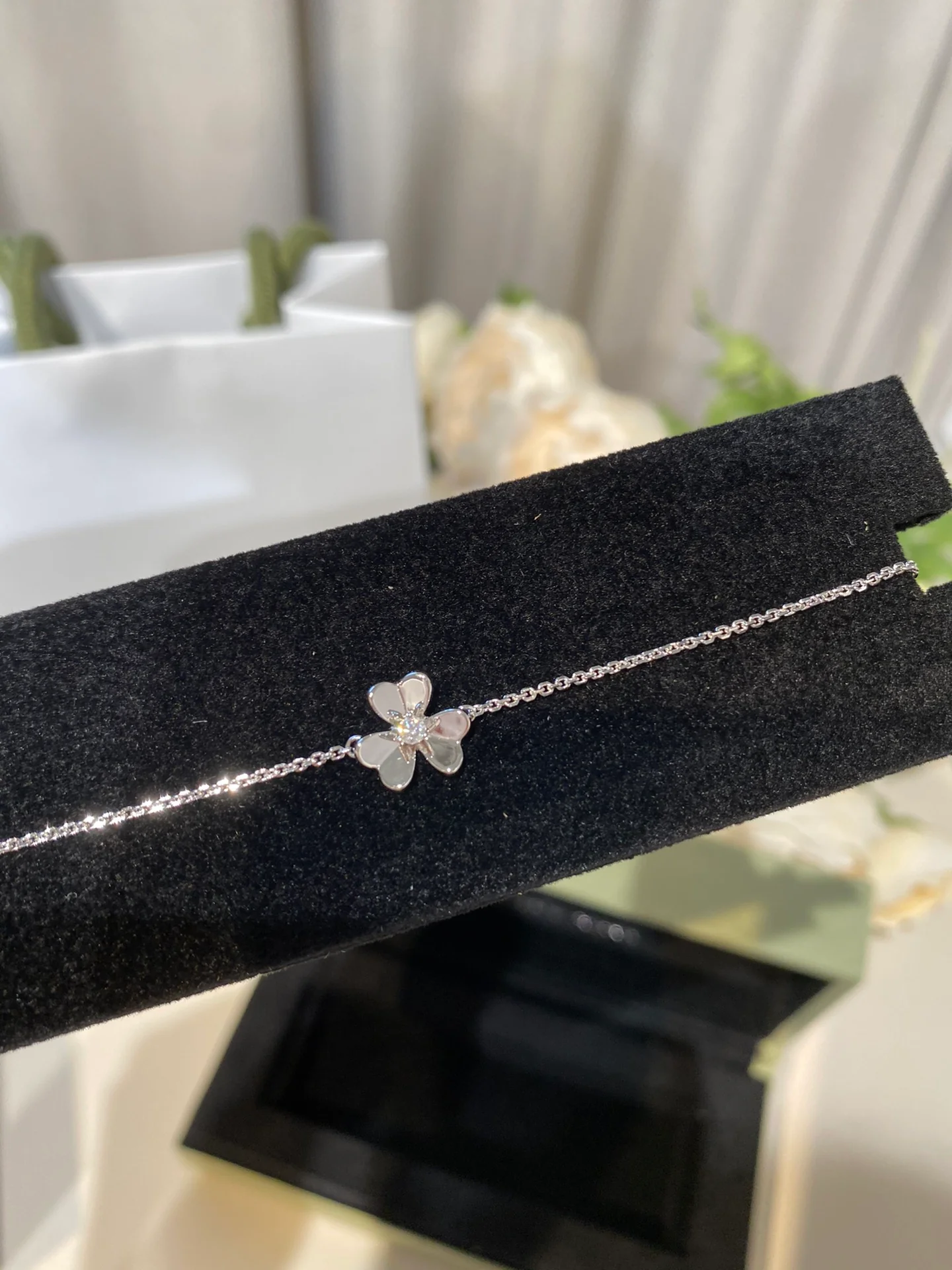 Van Vek - Браслет 025