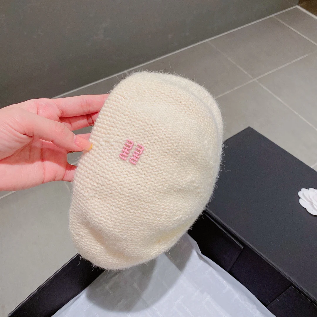 Miu Miu - Берет - Белый - 1