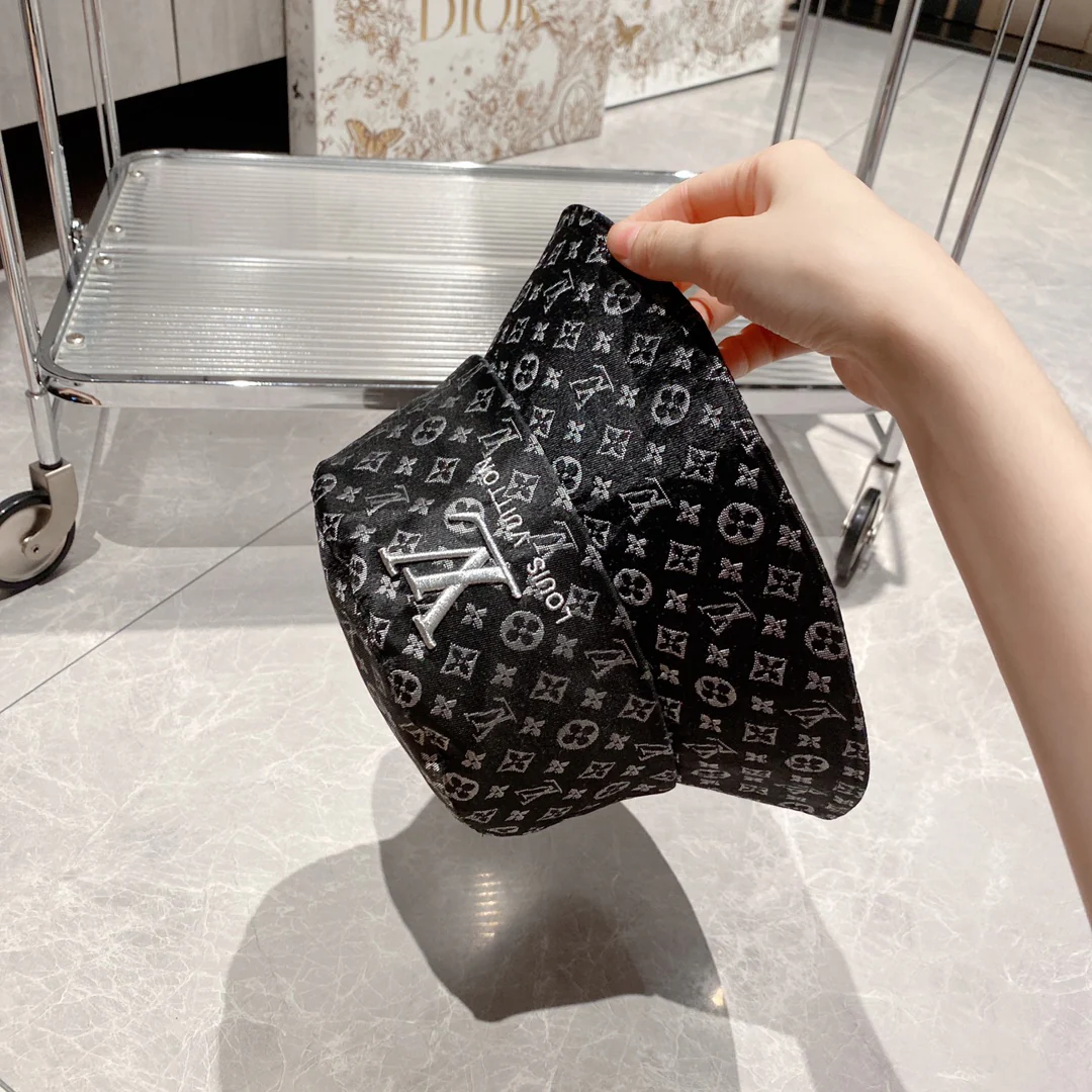 LV - Рыбацкая шляпа - Черная