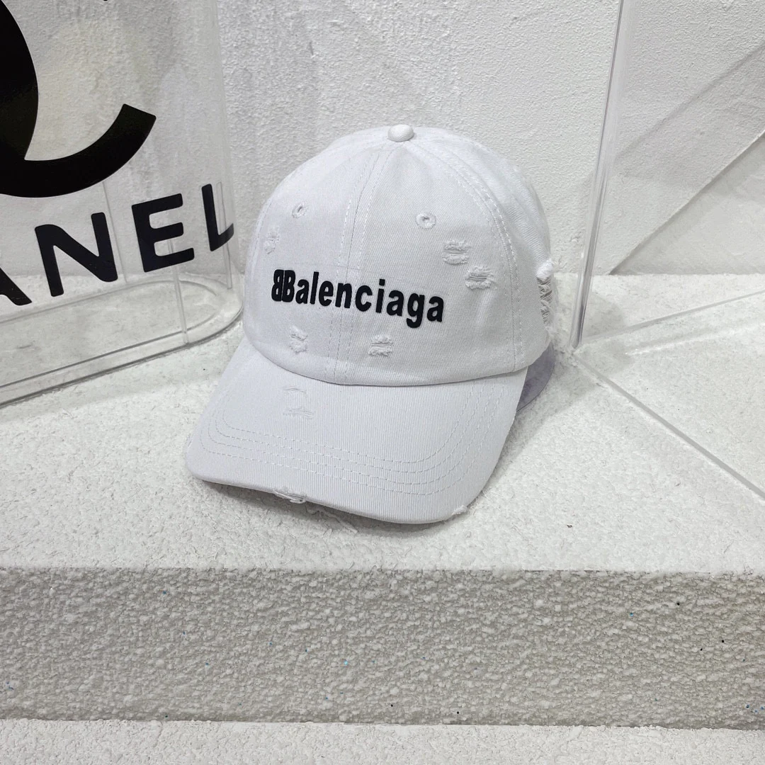 Классическая бейсболка Balenciaga - 1