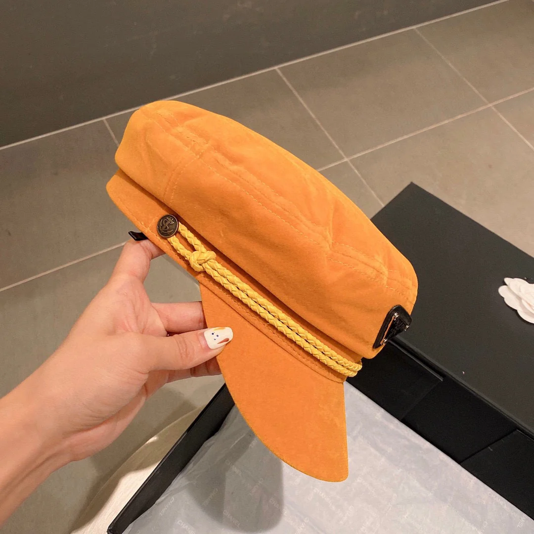 Кашемировая кепка Prada с козырьком - оранжевая