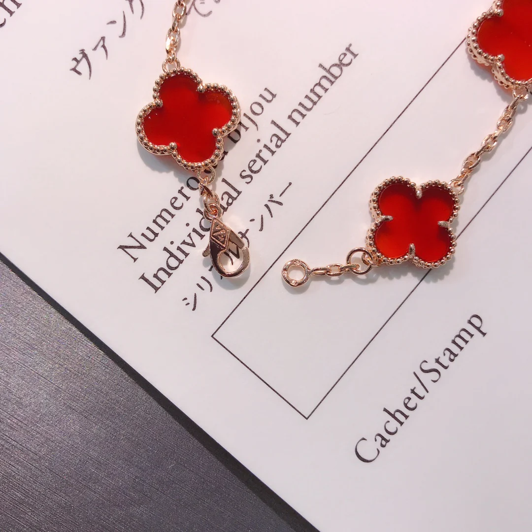 Браслет VCA - 38