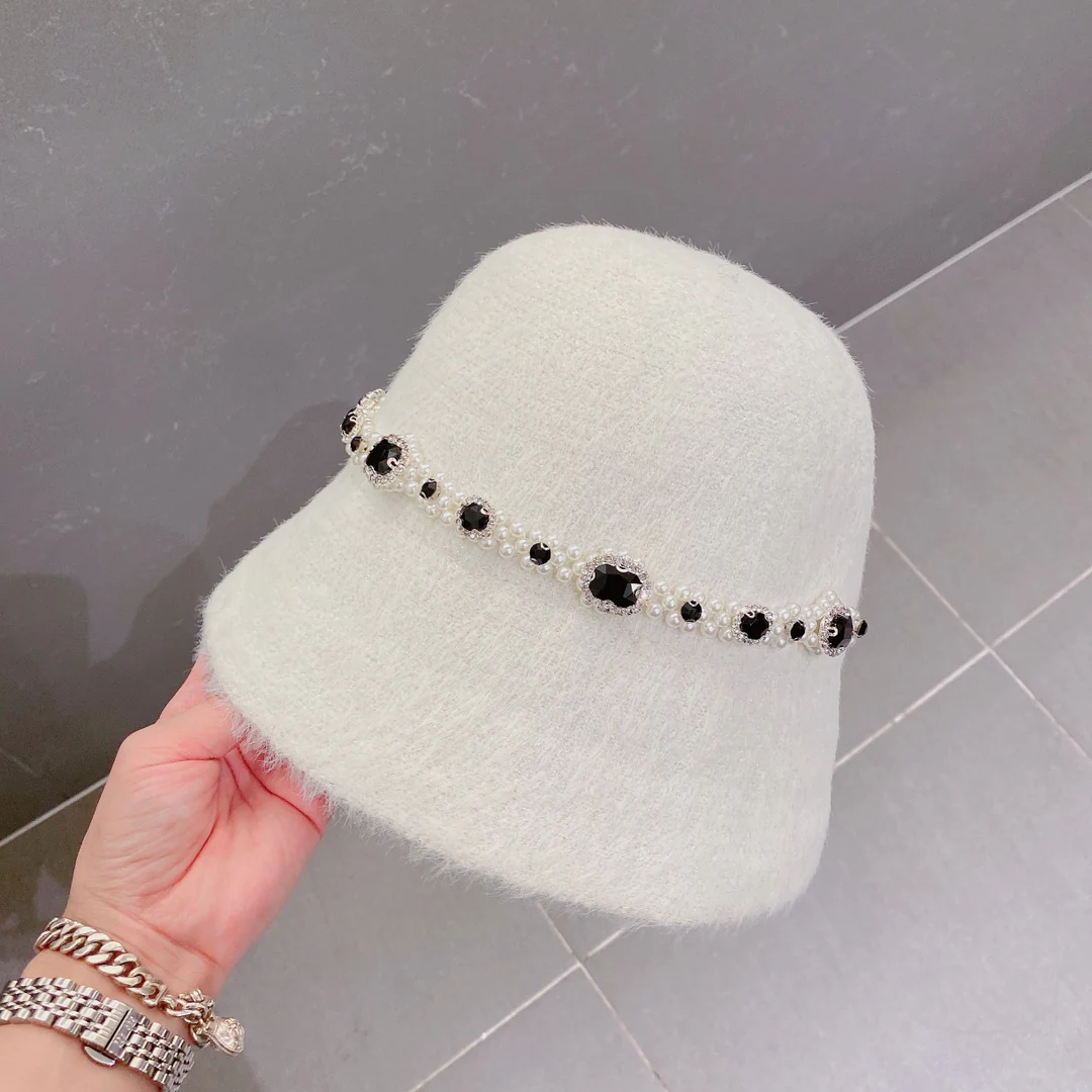 Miu Miu - Маленькая жемчужная рыбацкая шляпа - белая