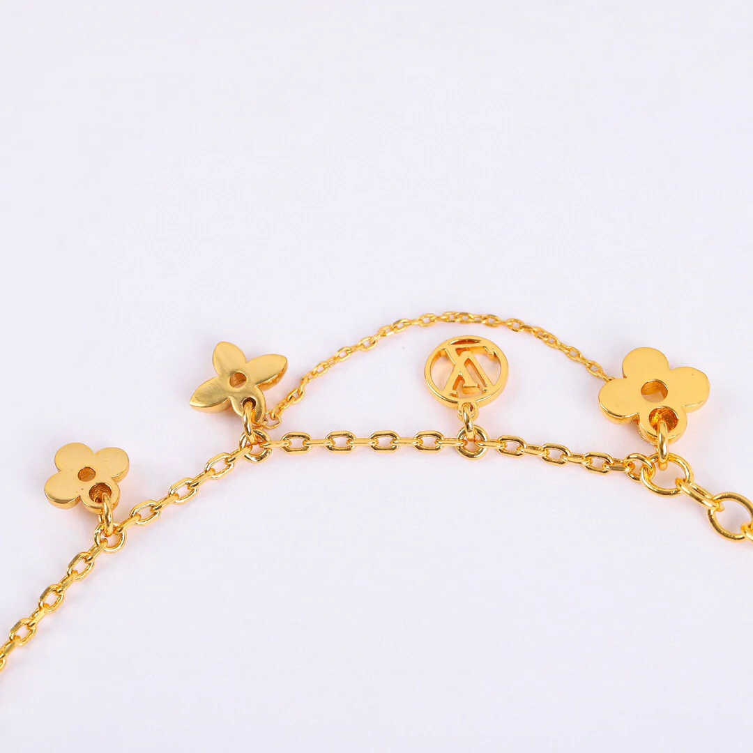 Браслет LV - 19