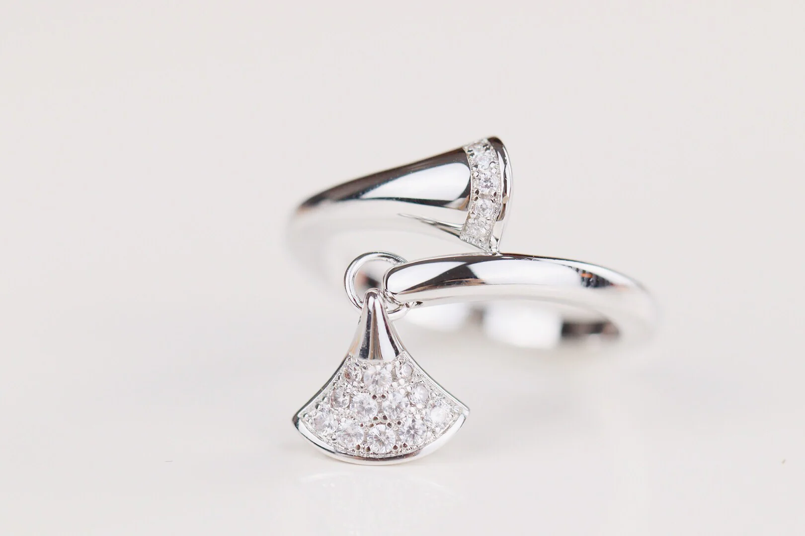 Кольцо Bvlgari - 38