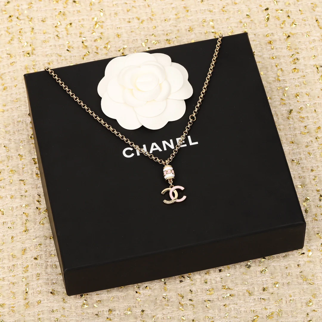 Колье Chanel 549