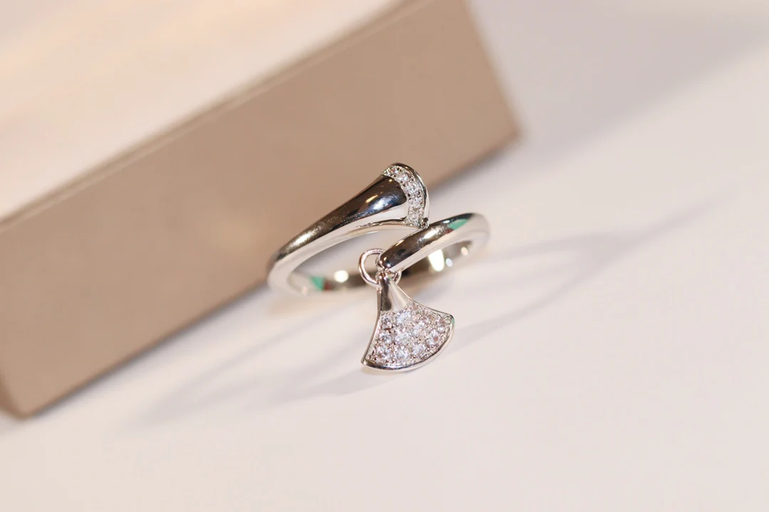 Кольцо Bvlgari - 53