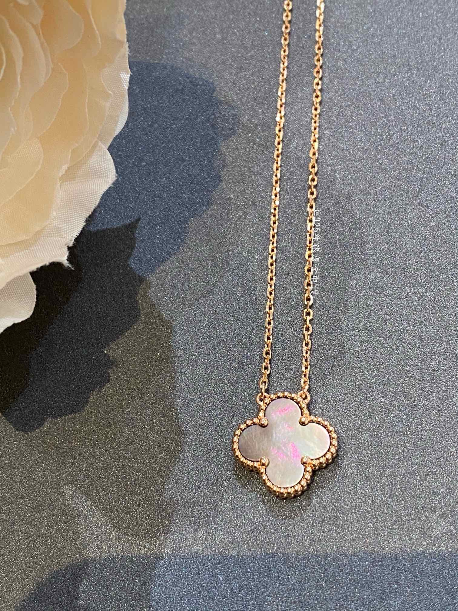 Van Ville - Колье 026