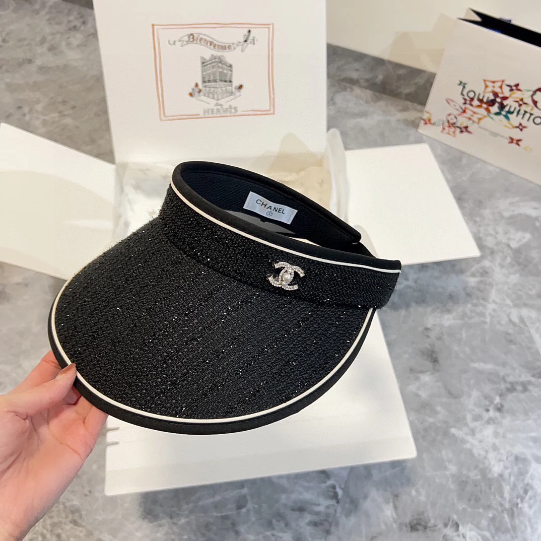 Шляпа от солнца Chanel 2024 Summer New Pearl Logo Sequin Sun Hat - Black