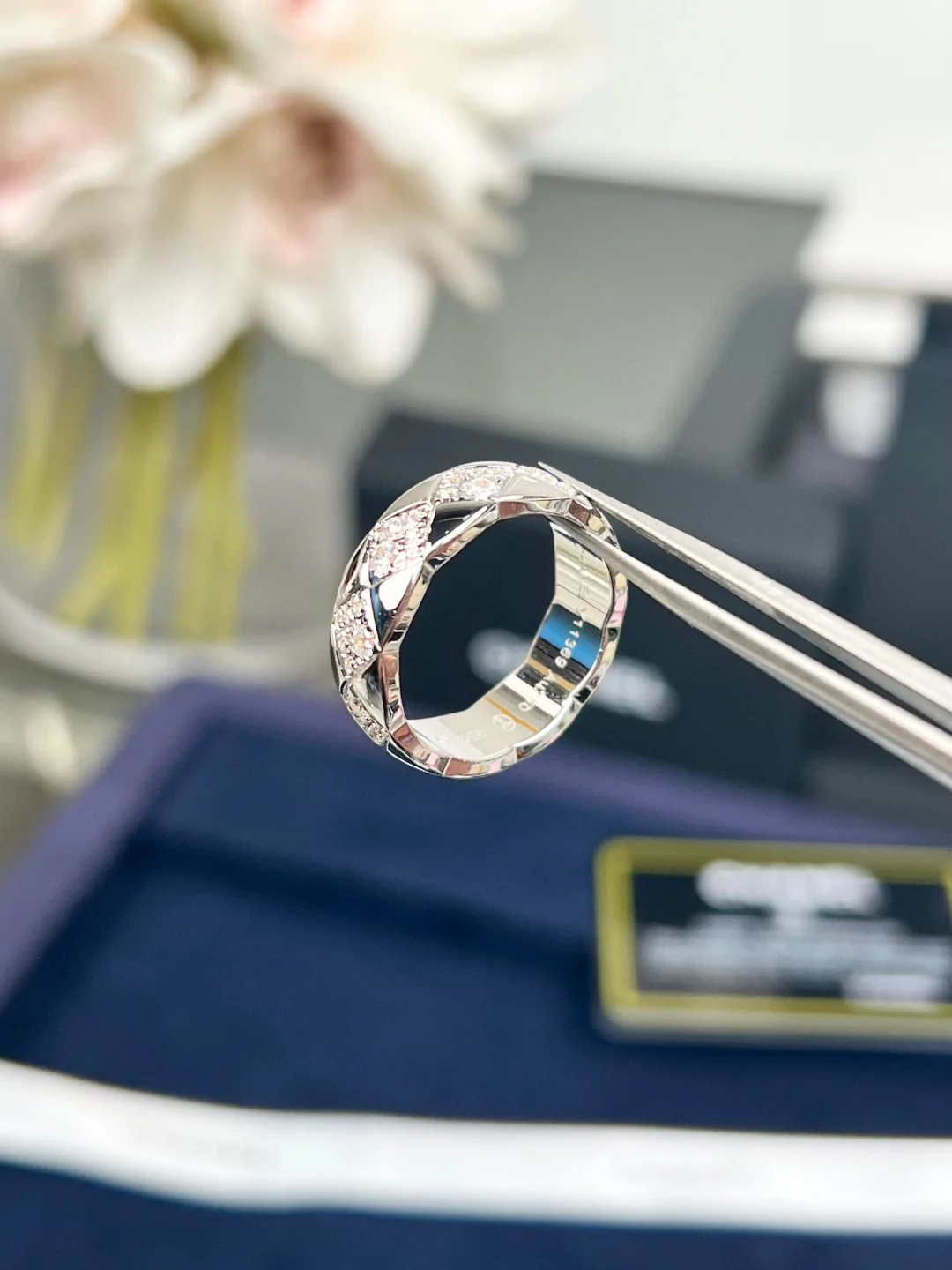 Кольцо Chanel 047