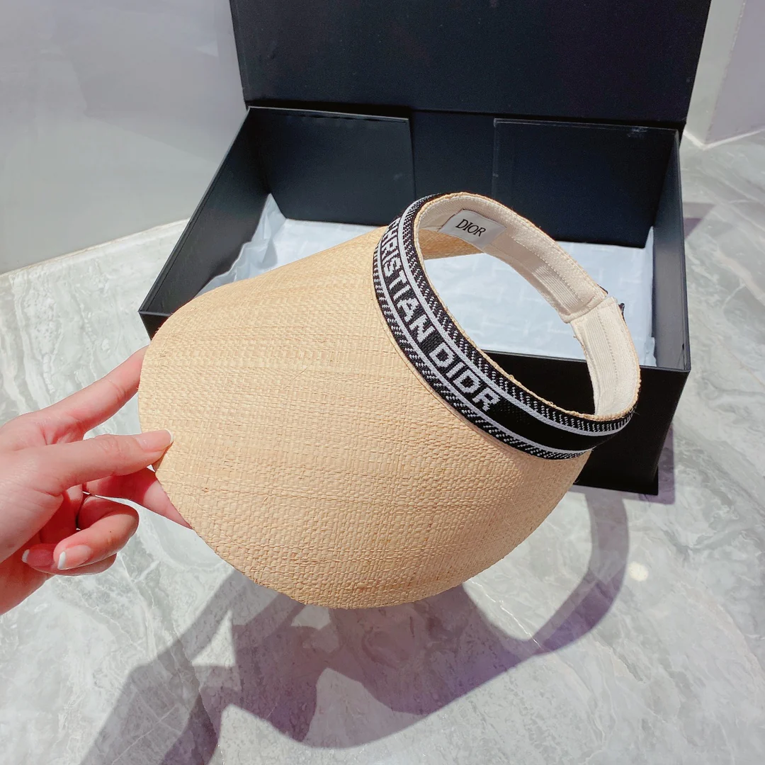 Соломенная шляпа Dior от солнца - 1