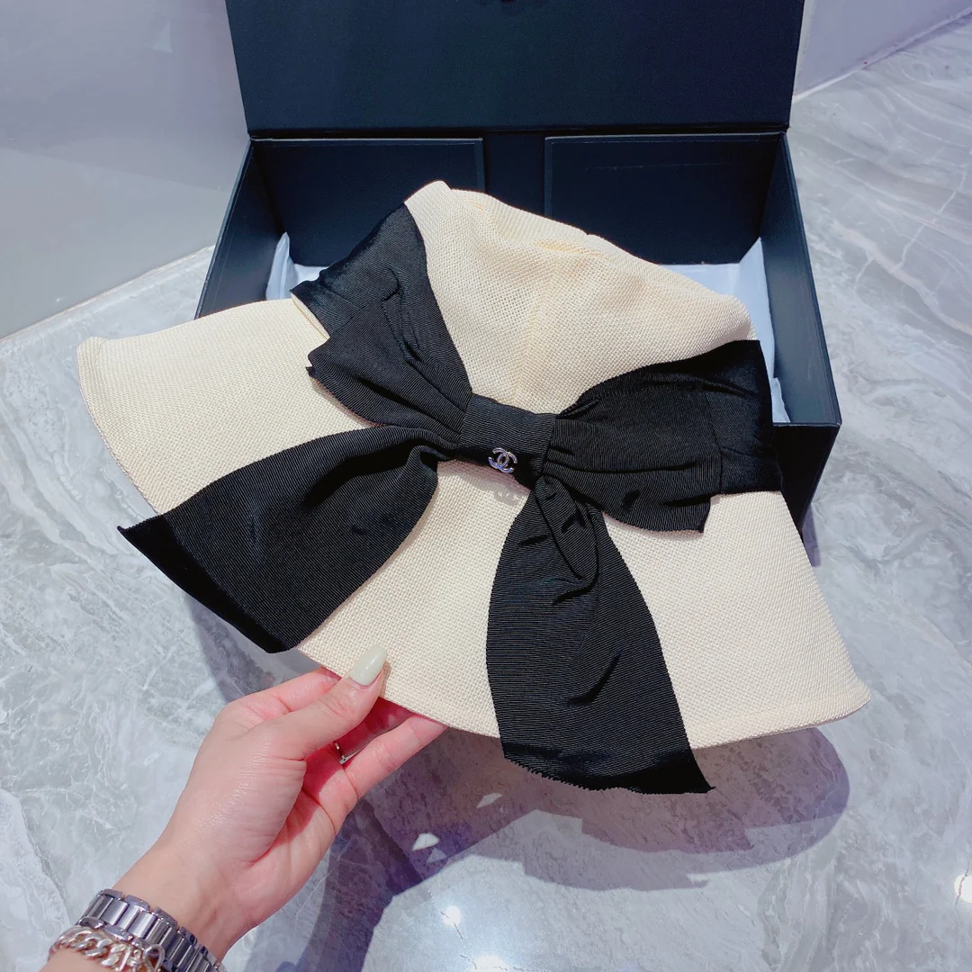 Chanel - Солнцезащитная шляпа - Солнцезащитный козырек - Белый