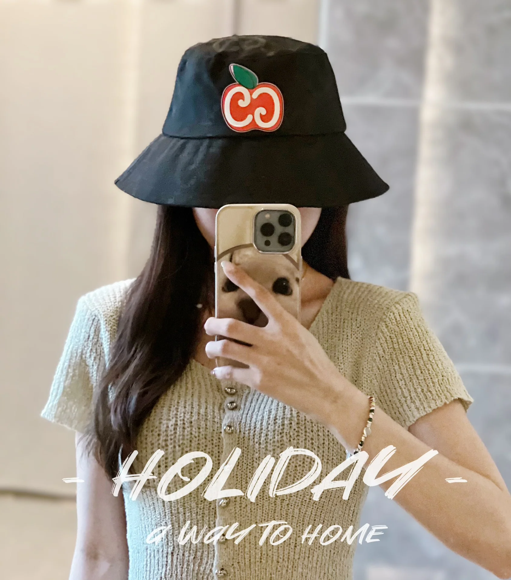 Новинка сезона весна/лето 2023 от Gucci - Панама Apple - Черная