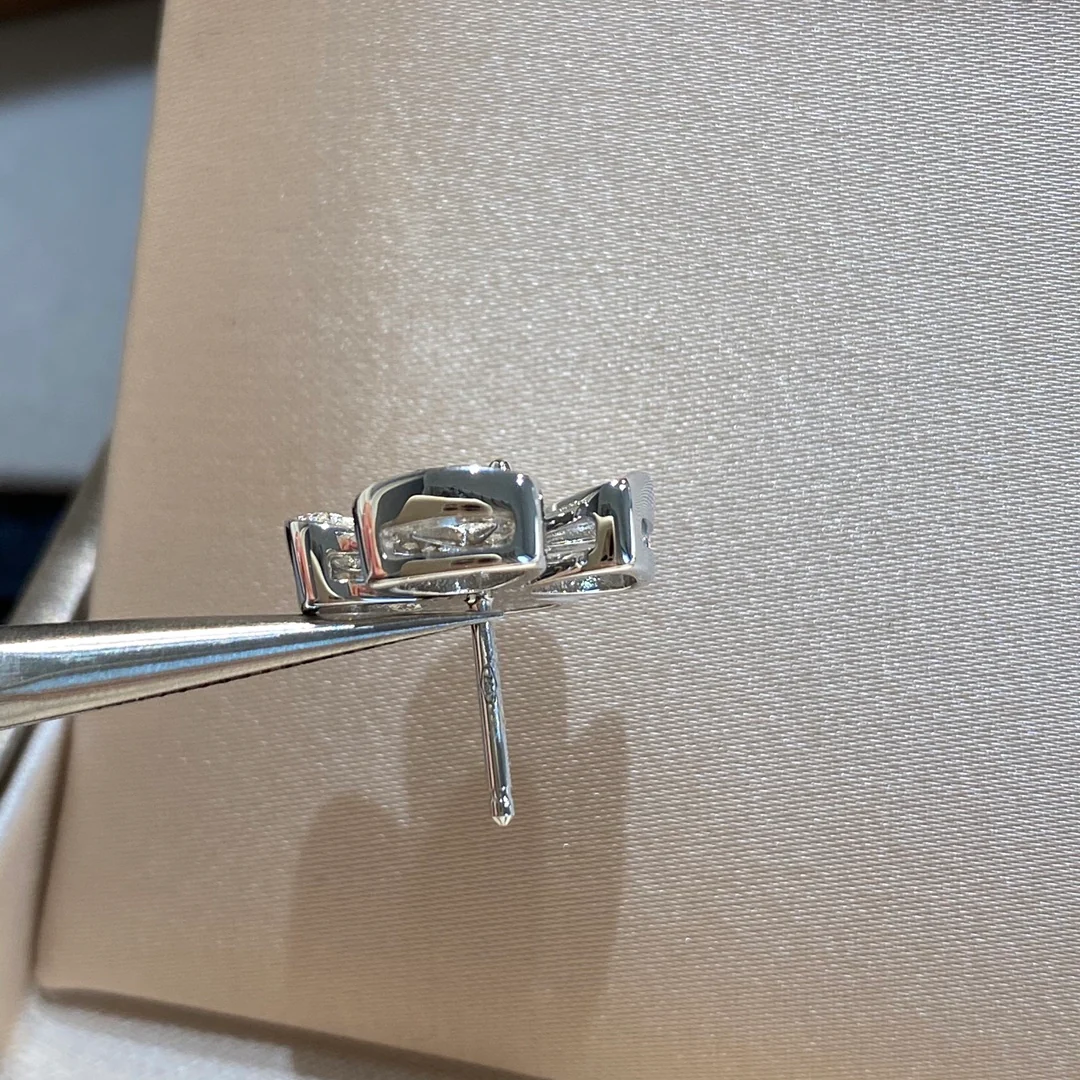 Серьги Bvlgari 040