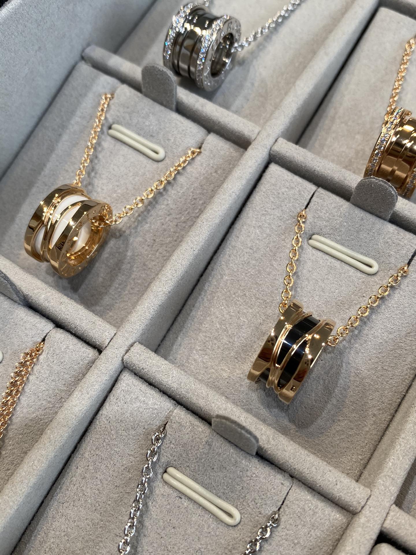 Колье Bvlgari - 102