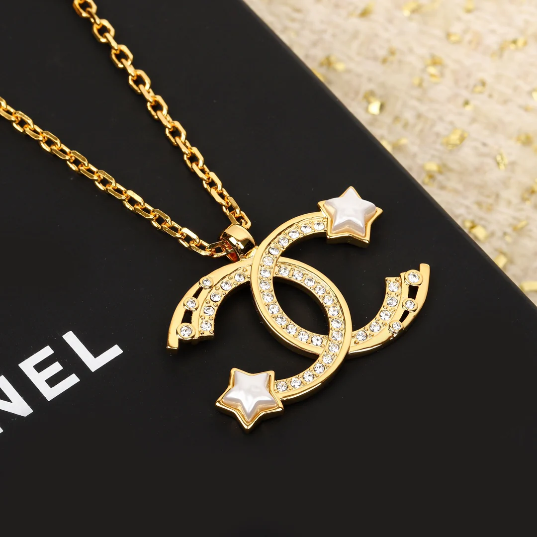 Chanel - Колье 455