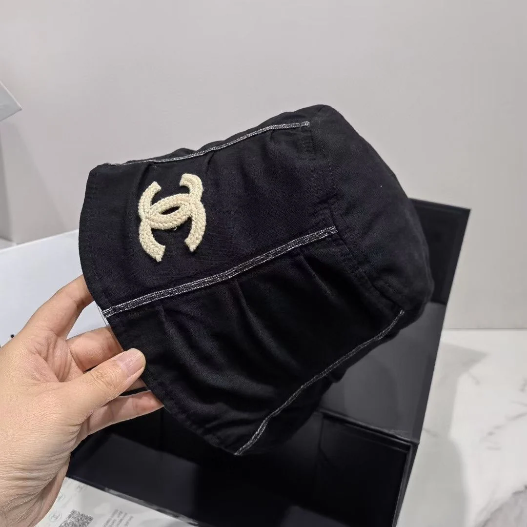 Новая рыбацкая шляпа Chanel 2022 года - 3