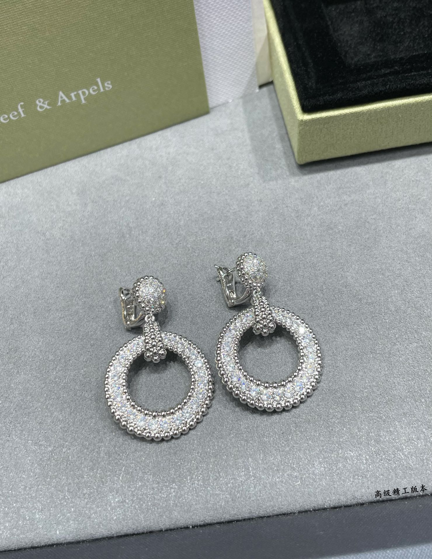 Серьги VCA 019