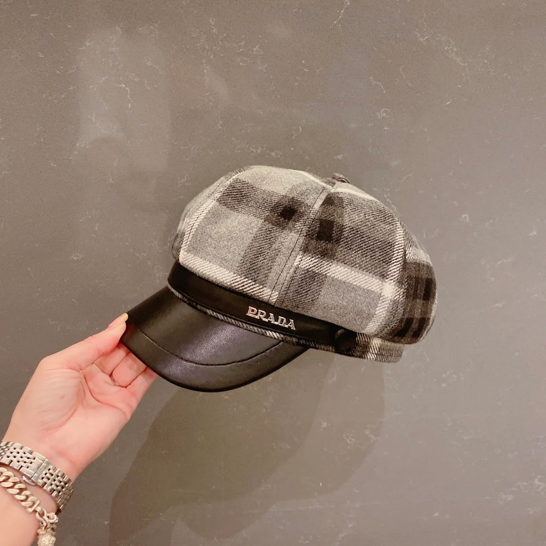Кепка Prada Check Duckbill Military Cap - черная