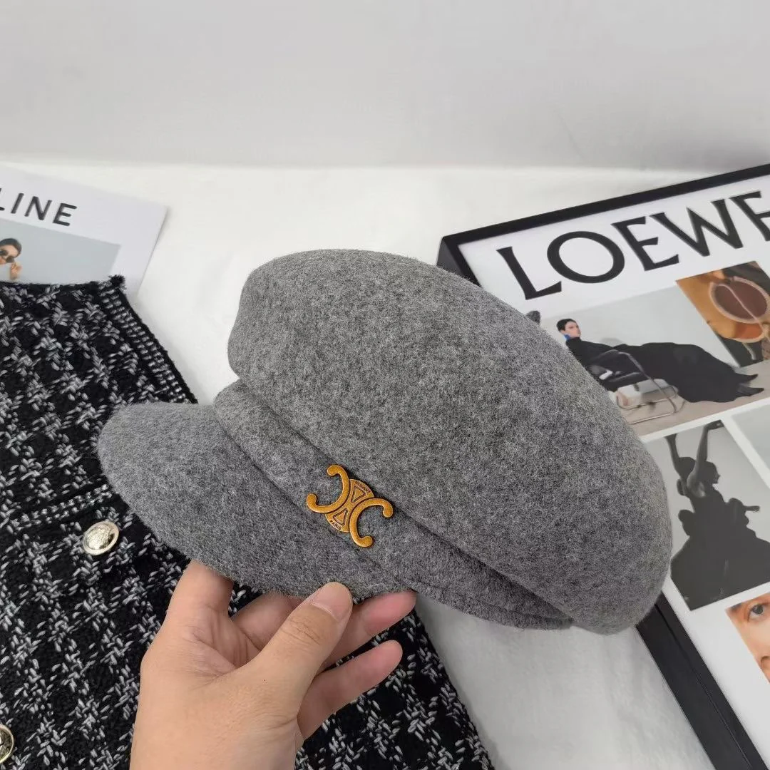 Шерстяной берет Celine