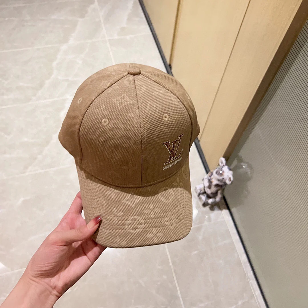 Новинка сезона весна/лето 2023 от LV - Бейсболка - Кофейно-коричневый
